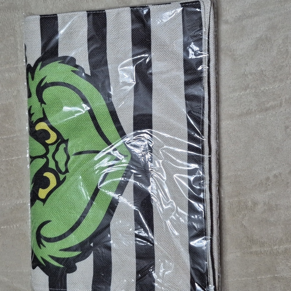The Grinch Santa Head Christmas Table Runner Approx 72" L x 13" W NEW